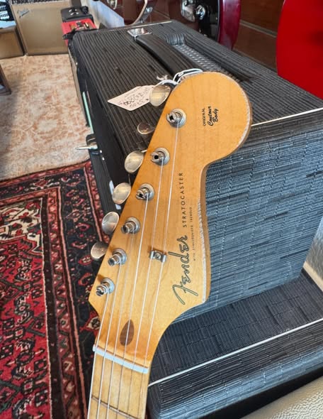 Reissue 1950 Reissue Fender Roadworn Fat Strat Nitro Lacquer Sonic Blue at Redwoods Vintage Guitars St Pete Florida Headstock Reissue 1950 Reissue Fender Roadworn Fat Strat Nitro Lacquer Sonic Blue at Redwoods Vintage Guitars St Pete Florida