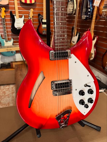 Rickenbacker 330 Fireglo (2) at Redwoods Vintage Guitars St Pete Florida