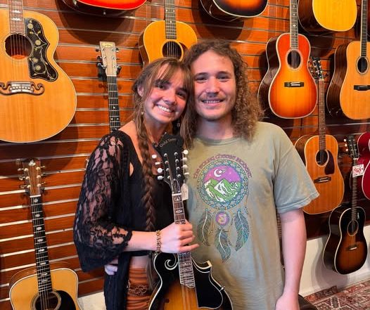 Solid Top Gold Tone F Mandolin at Redwoods Vintage Guitars St Pete Florida