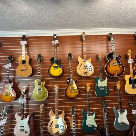 Vintage & Pre-Owned at Redwoods Vintage guitars St Pete Florida