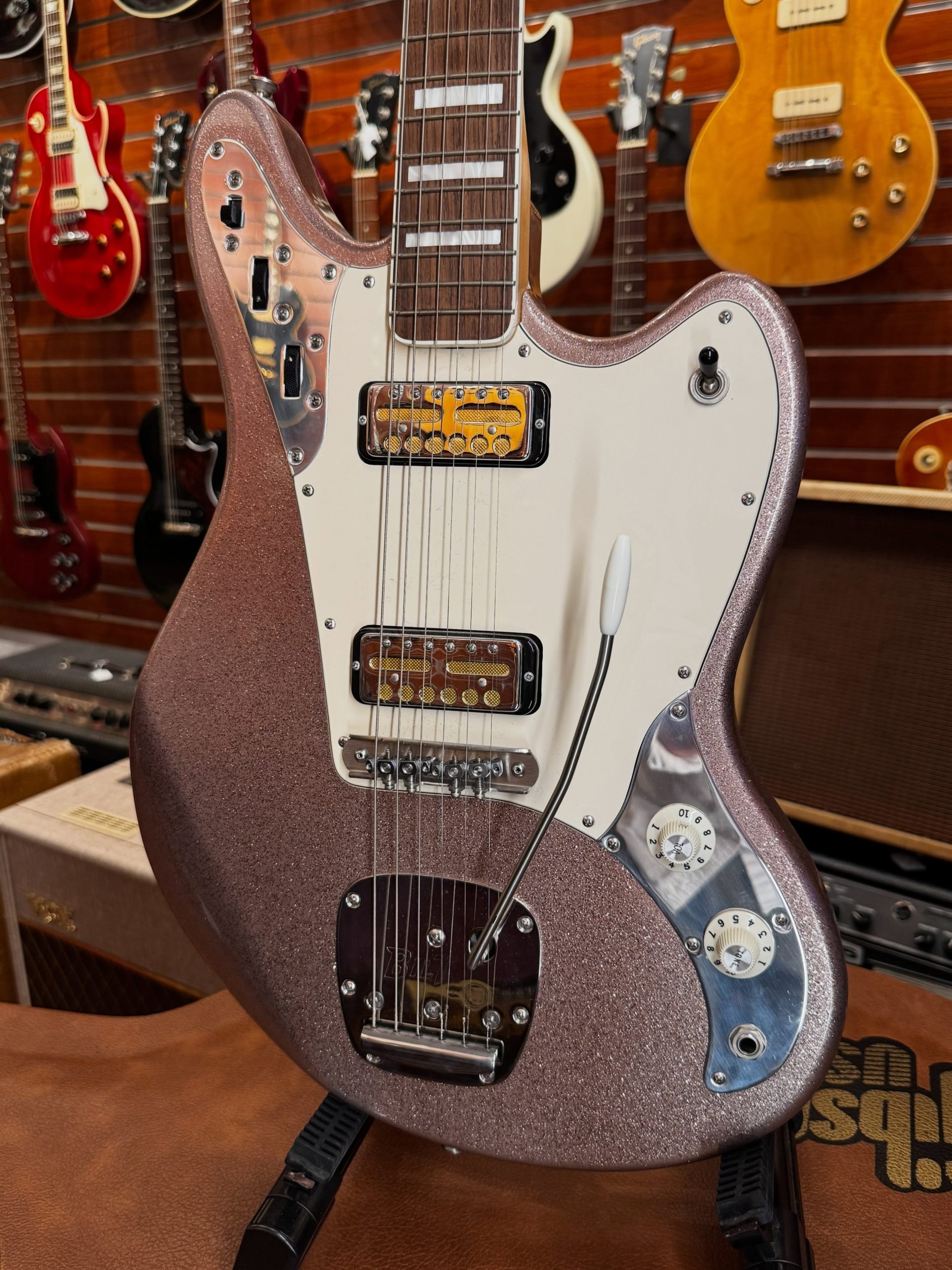 Bilt Revelator Guitars in Tampa Florida