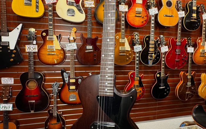 Guitar Store Tampa Charlie Starr Blackberry SMoke