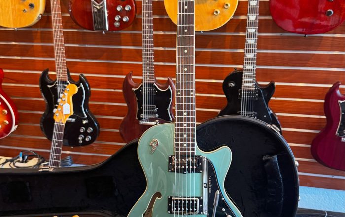 Dusenberg Starplayer Electric guitar